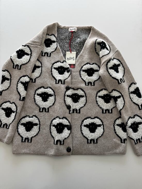 Woolrich Sweaters - Target x Woolrich Women’s Sheep Print Relaxed Cardigan Size L
